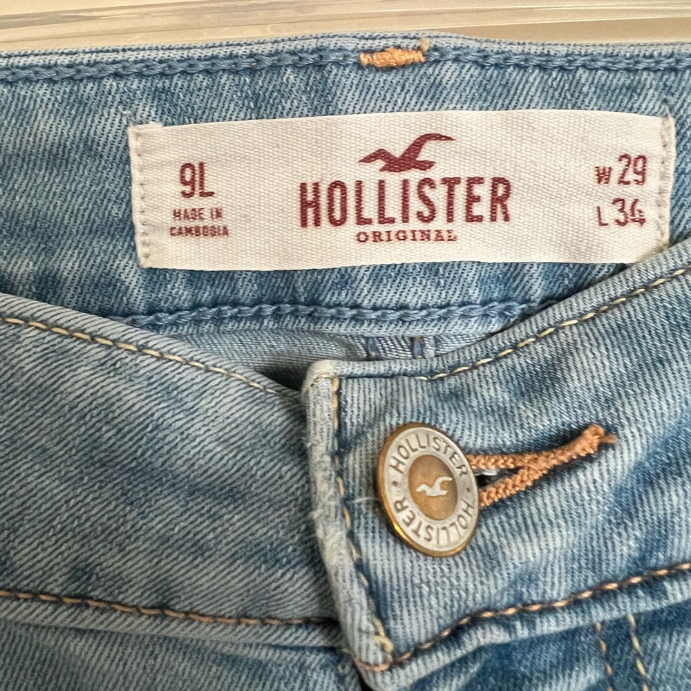 Womens Hollister Jean - Picture 3 of 3